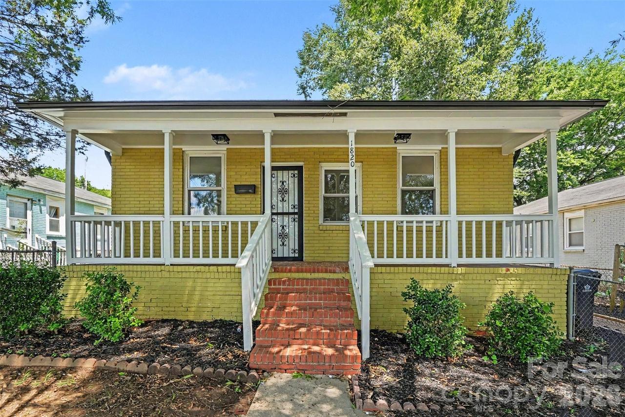 1820 Genesis Park Pl., Charlotte, NC 28206