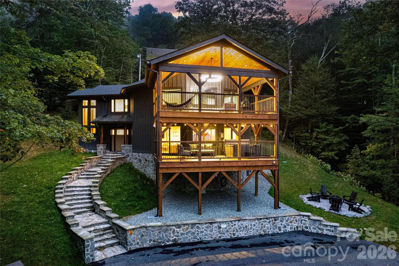 102 Ski Beech Rd., Beech Mountain, NC 28604