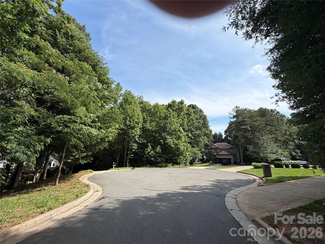 119 Colony Hill Ln., Mooresville, NC 28115
