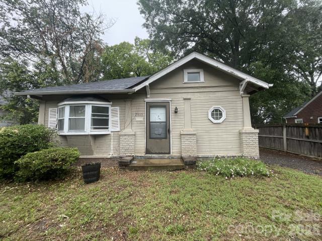 2616 Holton Ave., Charlotte, NC 28208