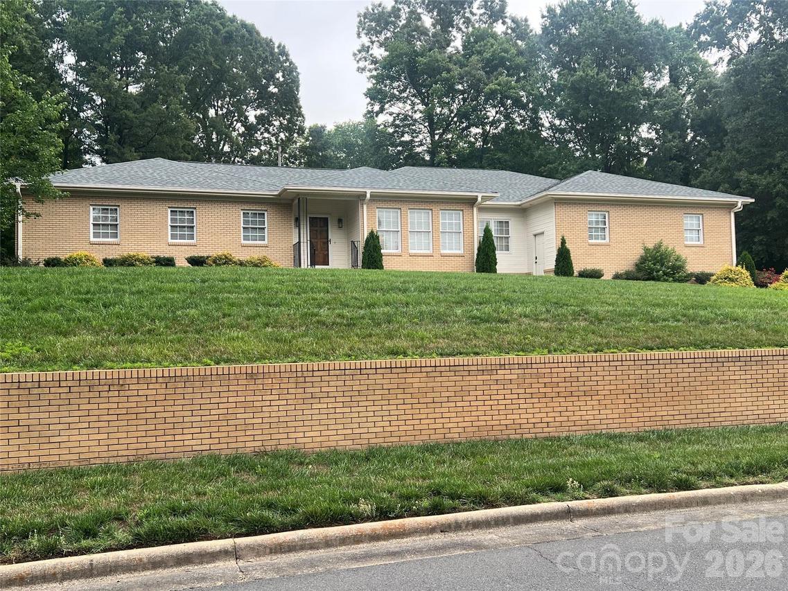 1005 Colonial Dr., Albemarle, NC 28001