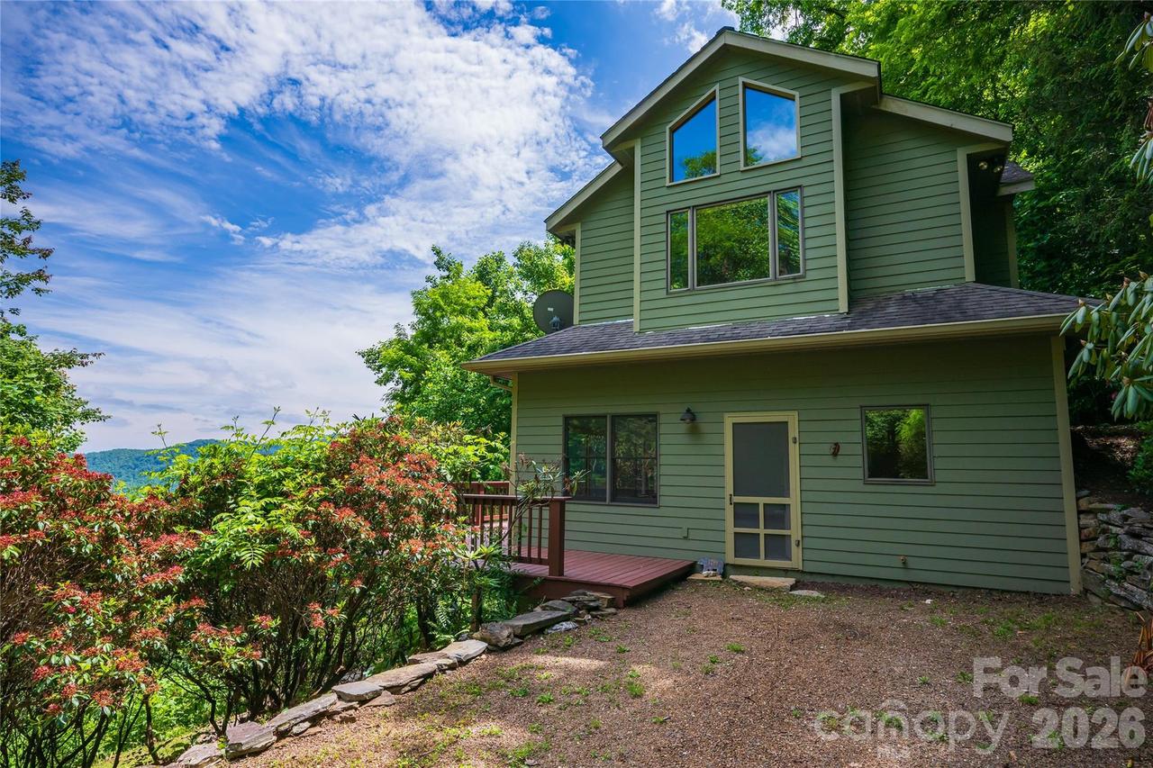 1299 Pine Ridge Rd. #6, Burnsville, NC 28714