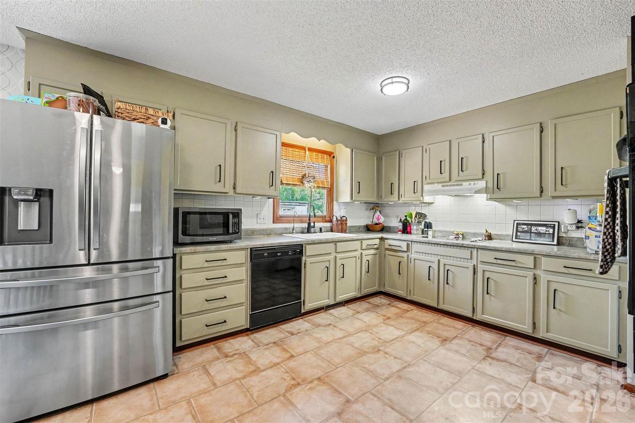 129 Laura Rd., Mooresville, NC 28117