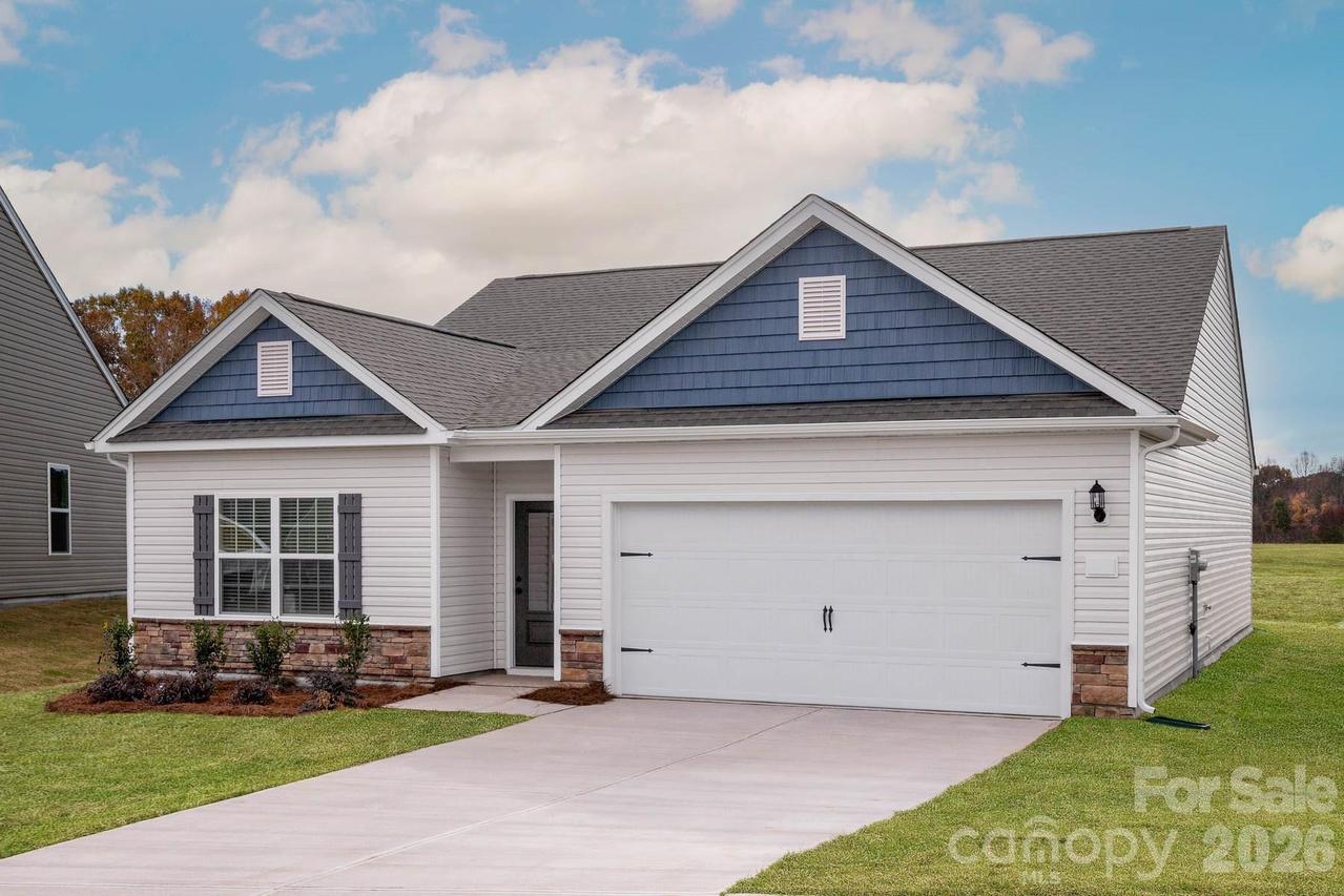3434 Robindale Dr., Winston Salem, NC 27107