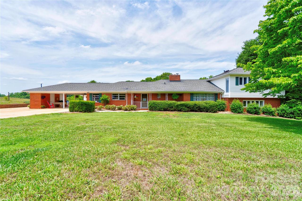 823 Botts Rd., Shelby, NC 28150