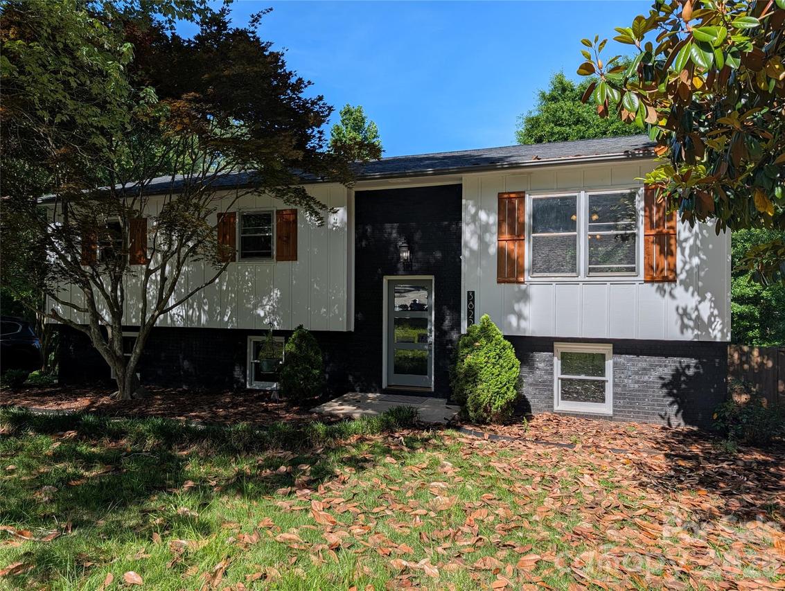 3822 Newhall Dr., Conover, NC 28613