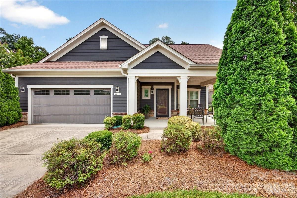 1012 Avalon Pl., Matthews, NC 28104