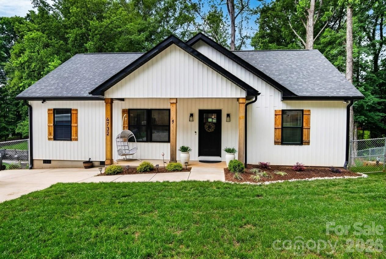 4732 Birchwood Ct., Gastonia, NC 28056