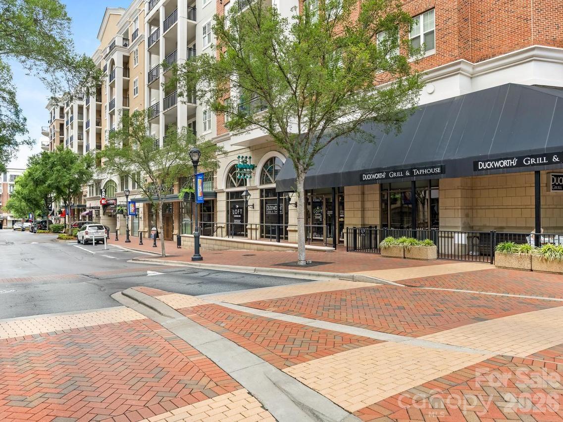 4625 Piedmont Row Dr. #408, Charlotte, NC 28210