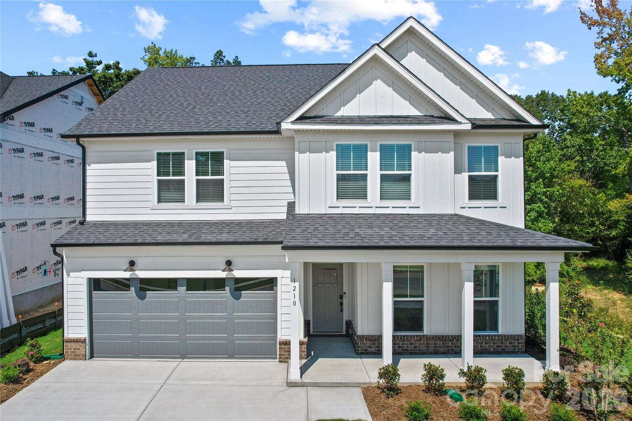 1210 Chasity Trails Ct., Matthews, NC 28104