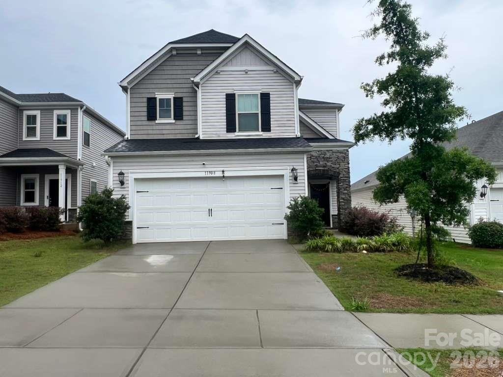 11908 Redleaf Dr., Charlotte, NC 28215