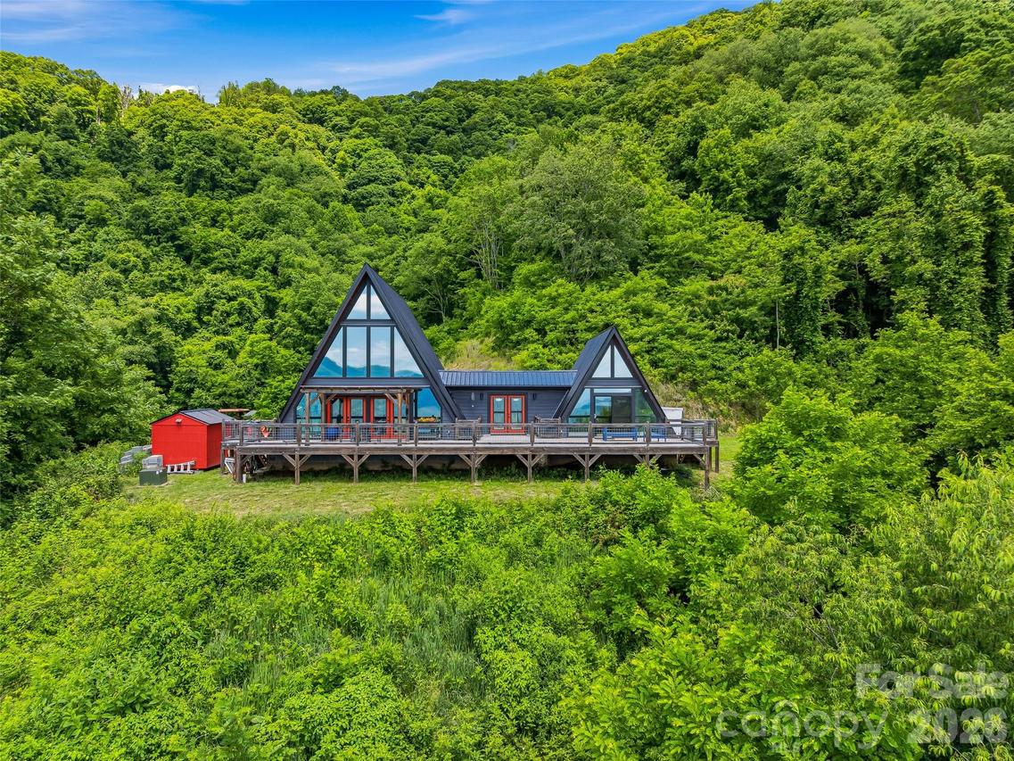 1877 Wilson Cove Rd., Canton, NC 28716