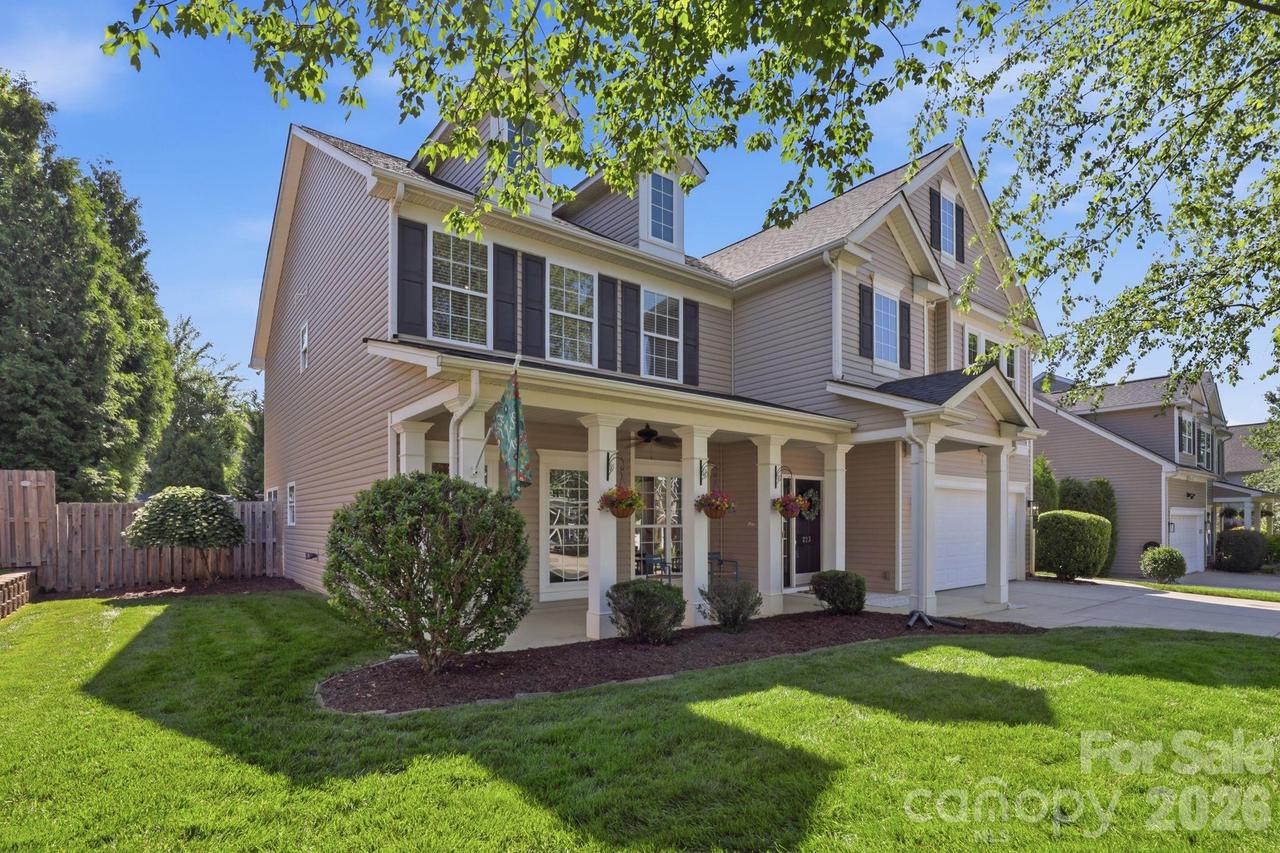 223 Pleasant Grove Ln., Mooresville, NC 28115