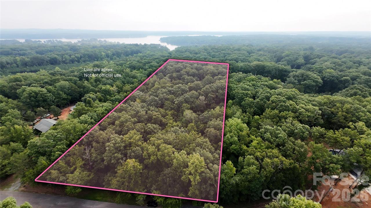 00 Oak Rd., Norwood, NC 28128