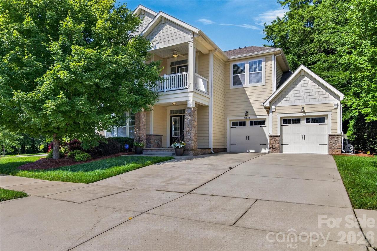 14832 Long Iron Dr., Huntersville, NC 28078