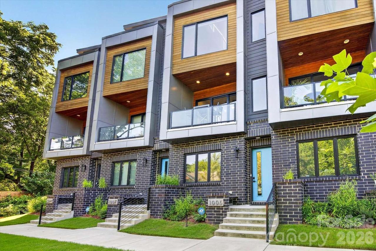 1005 Zinc Ln., Charlotte, NC 28205