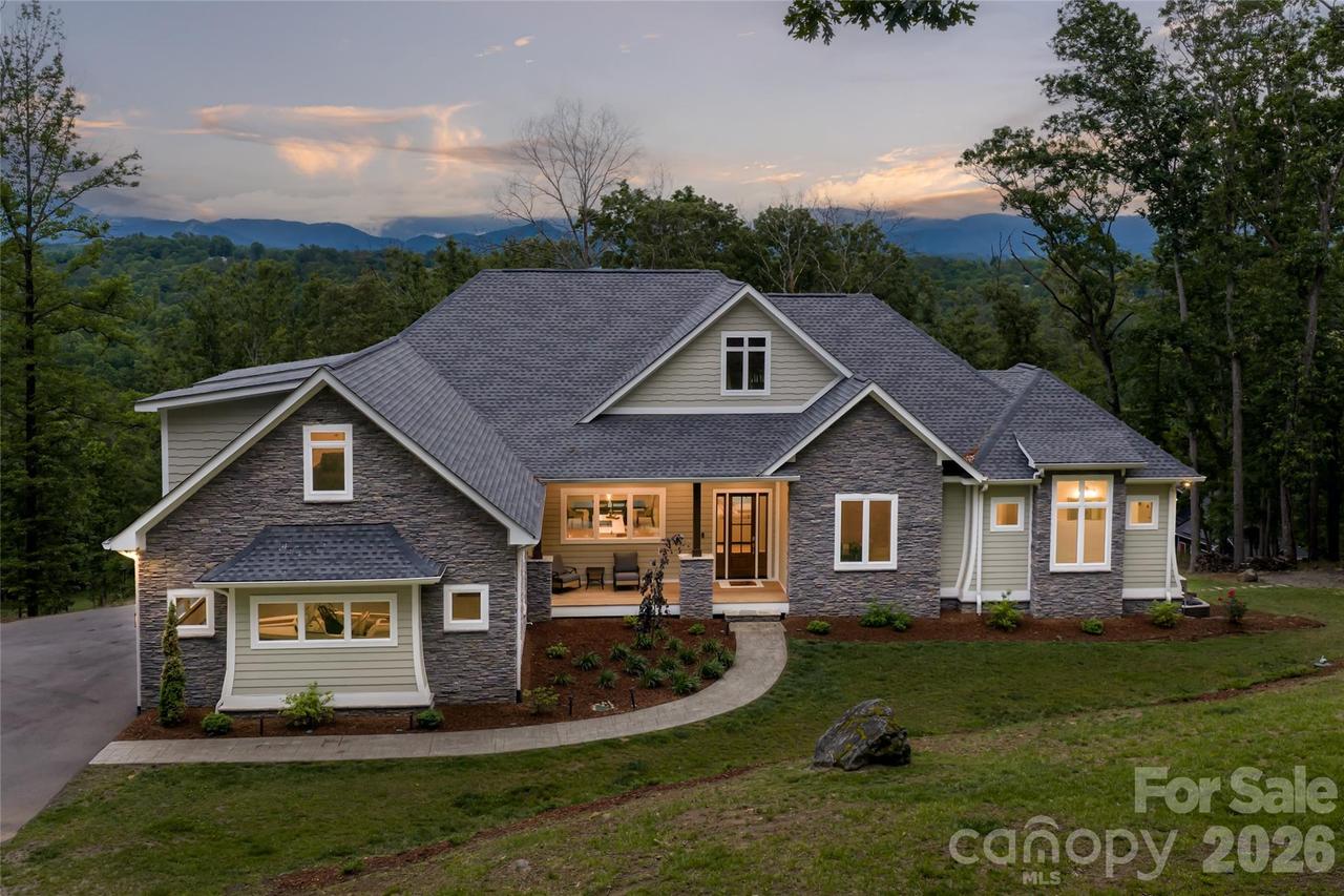 128 Saddle Ridge Dr., Alexander, NC 28701