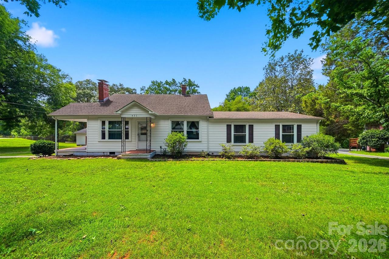 431 W 20th St., Newton, NC 28658
