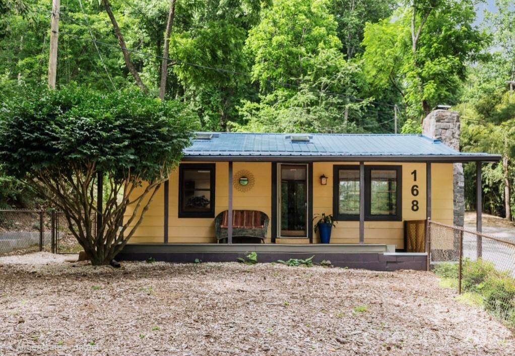 168 Avondale Rd., Asheville, NC 28803