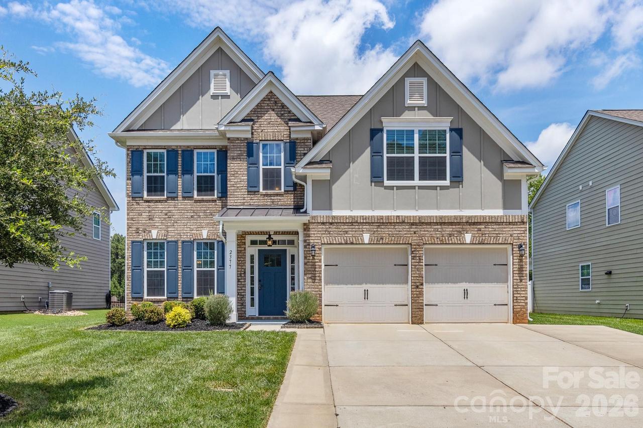 2377 Seagull Dr., Denver, NC 28037