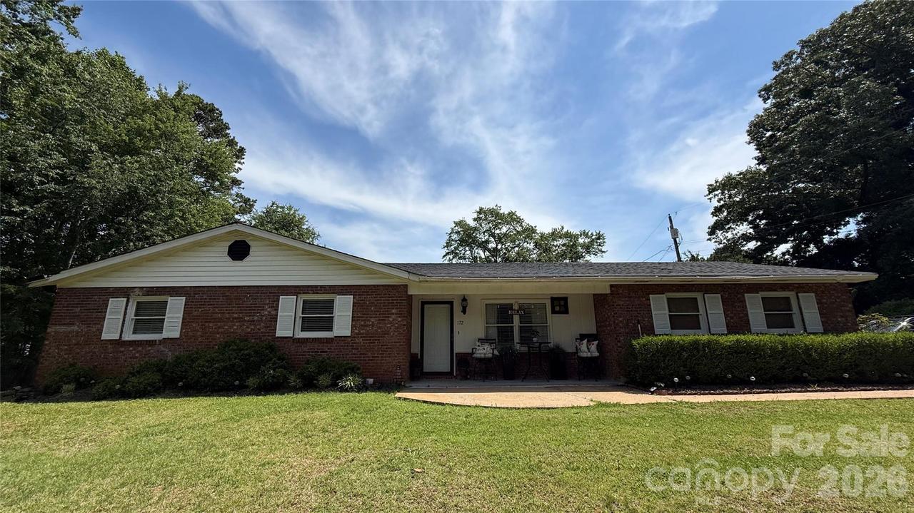172 Parkland Dr., Forest City, NC 28043