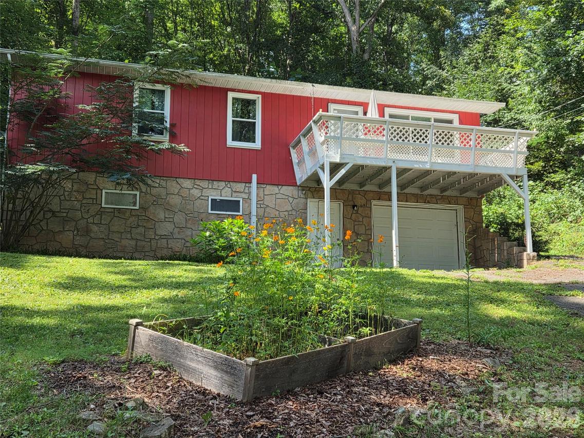 165 Mount Eire Dr., Sylva, NC 28779