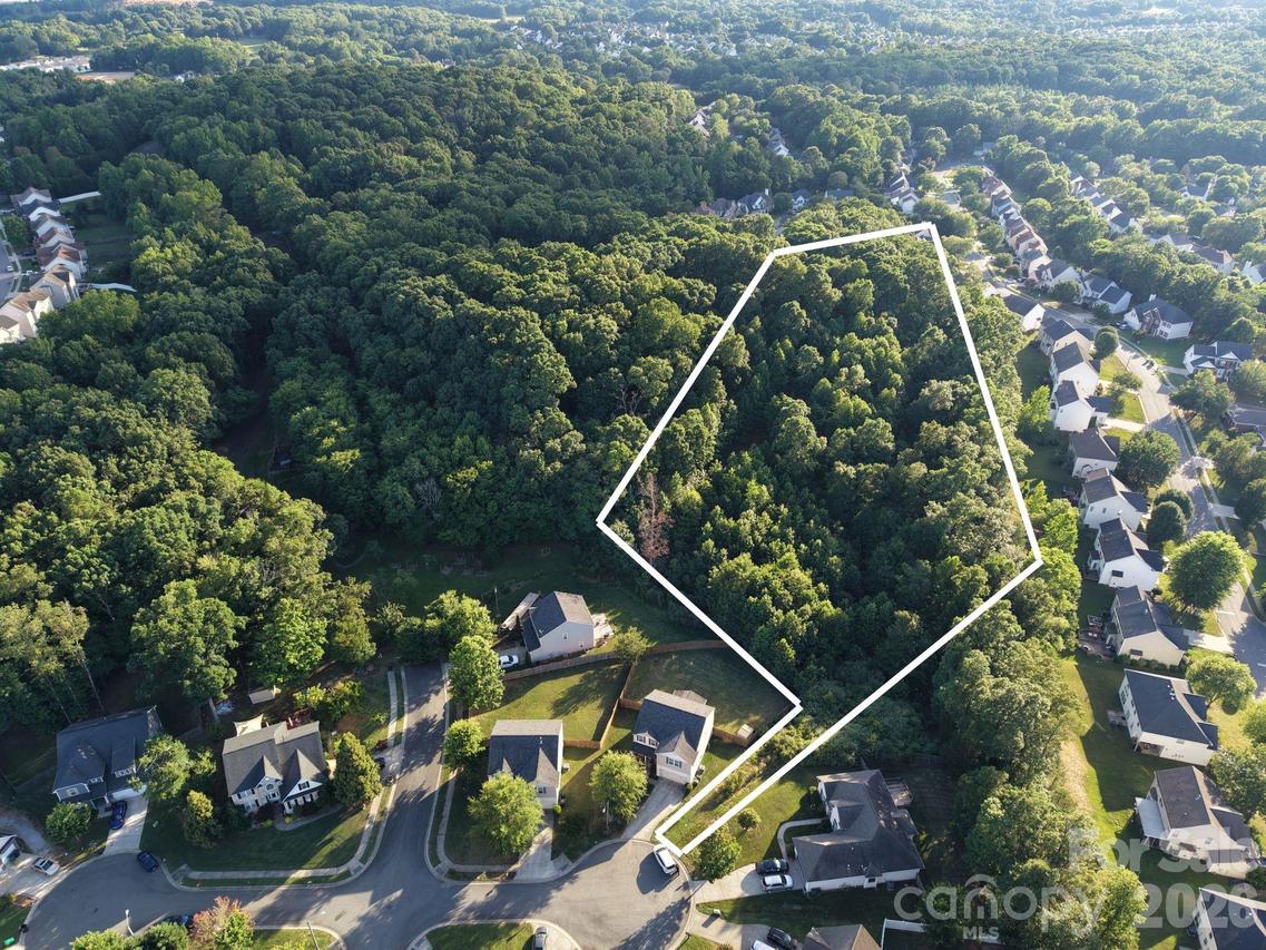 10804 Maryanna Ct., Charlotte, NC 28213