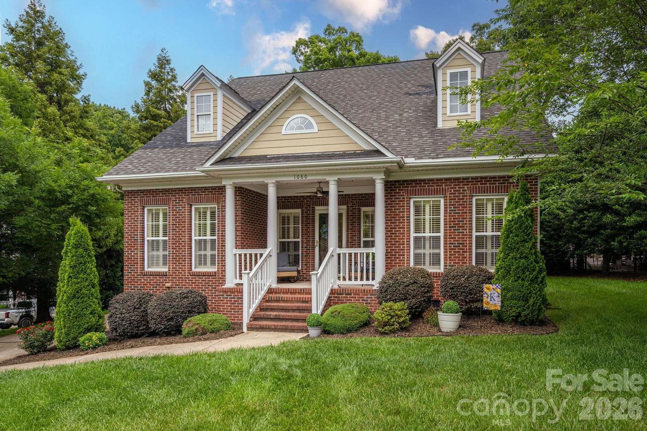 1060 Garibaldi Ridge Ct., Belmont, NC 28012