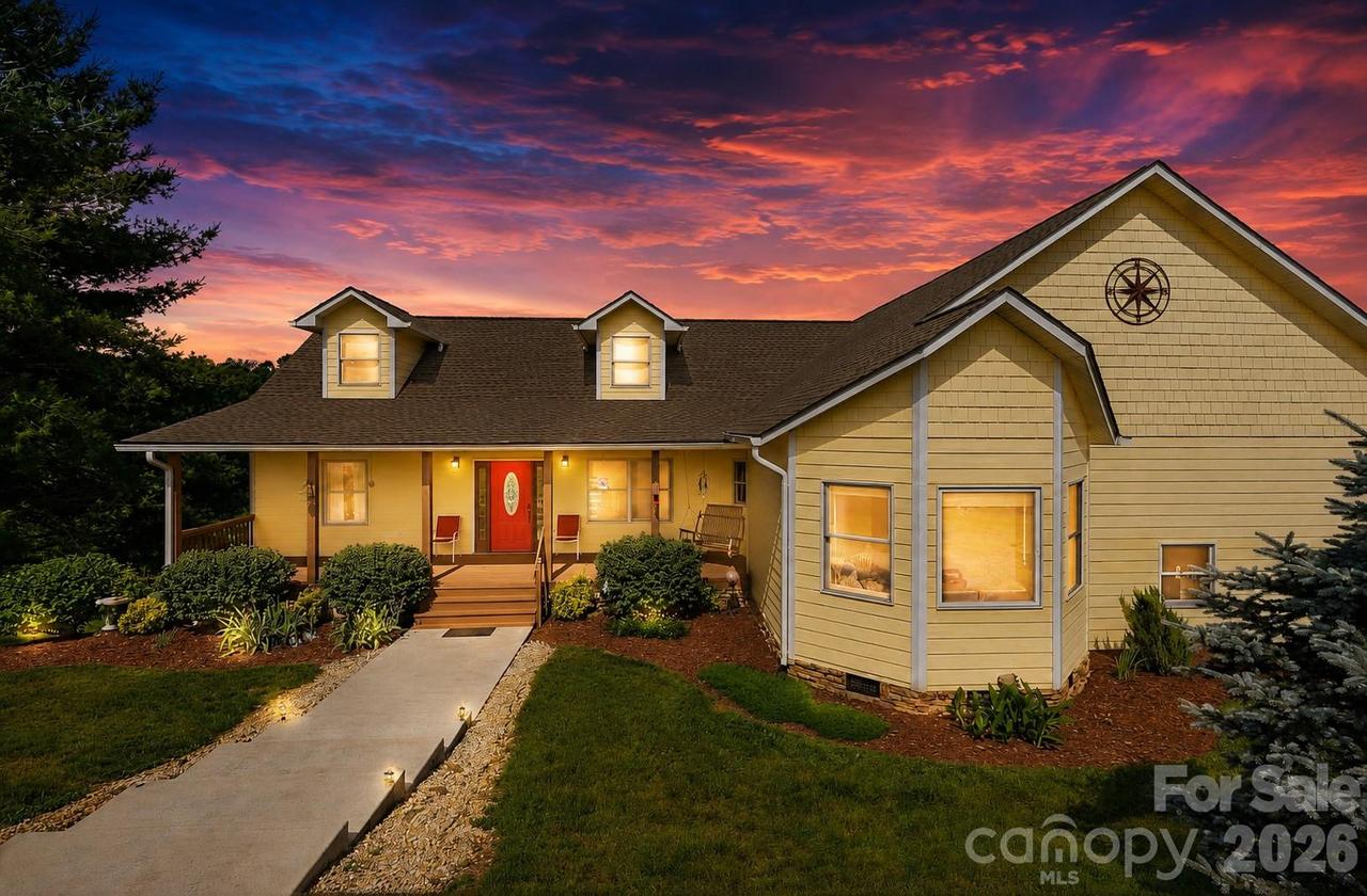 409 Tall Timbers Ln., Waynesville, NC 28785