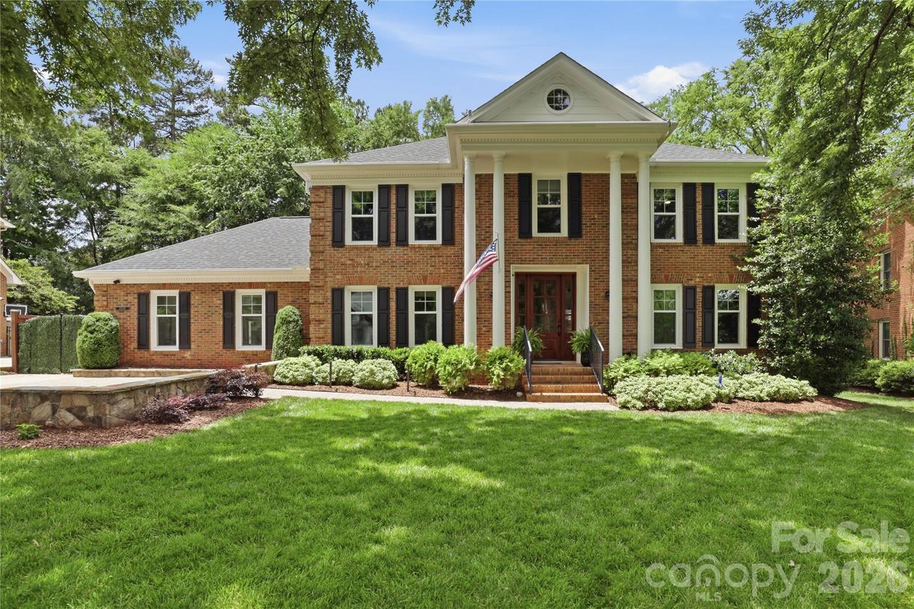 10040 Berkeley Forest Ln., Charlotte, NC 28277