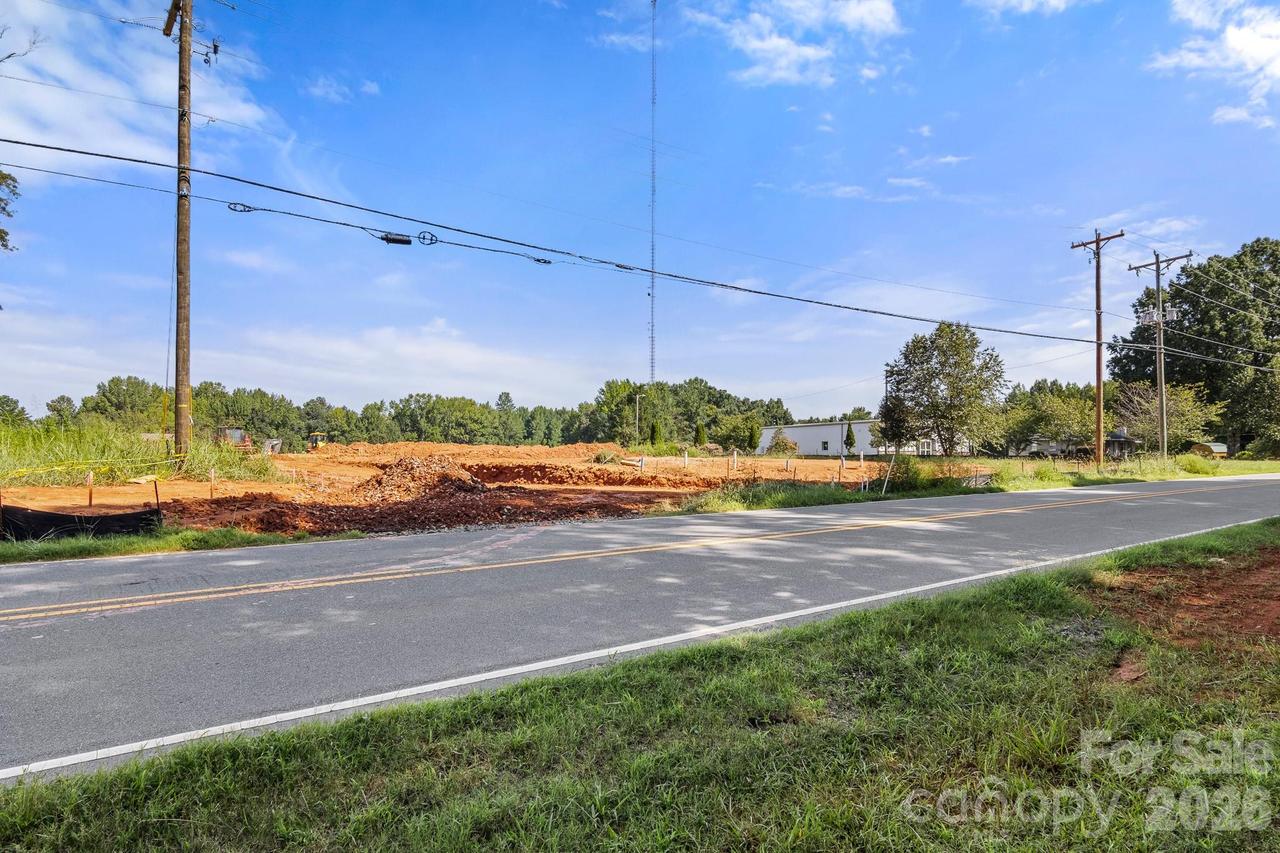 12417 Caldwell Rd., Charlotte, NC 28213