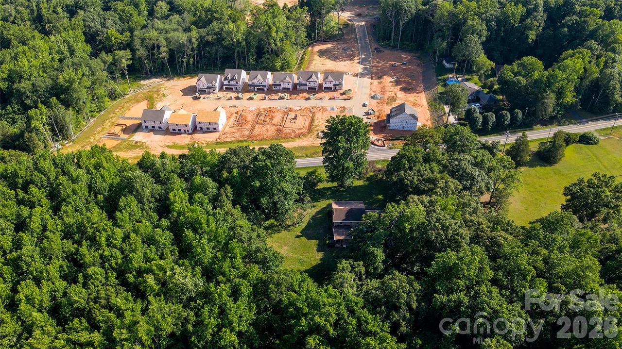 9225 Robinson Church Rd., Charlotte, NC 28215