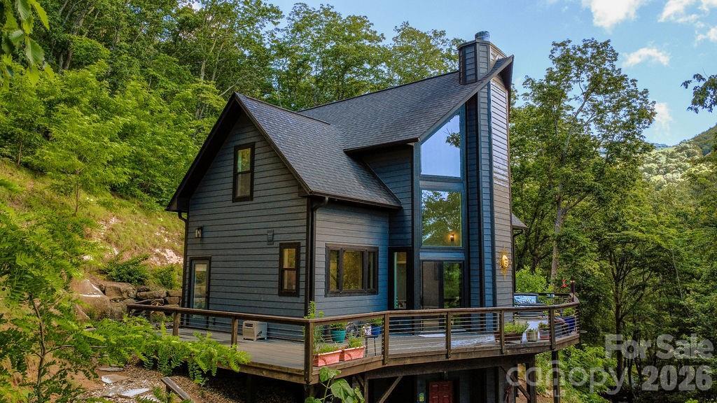 338 Fairview Forest Dr., Fairview, NC 28730
