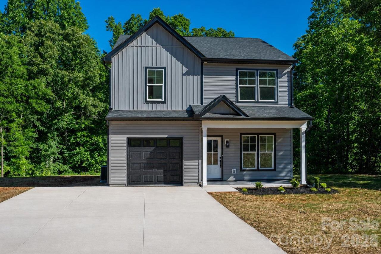 1084 Lyndsey Brook Ct. #80 & 81, Lincolnton, NC 28092