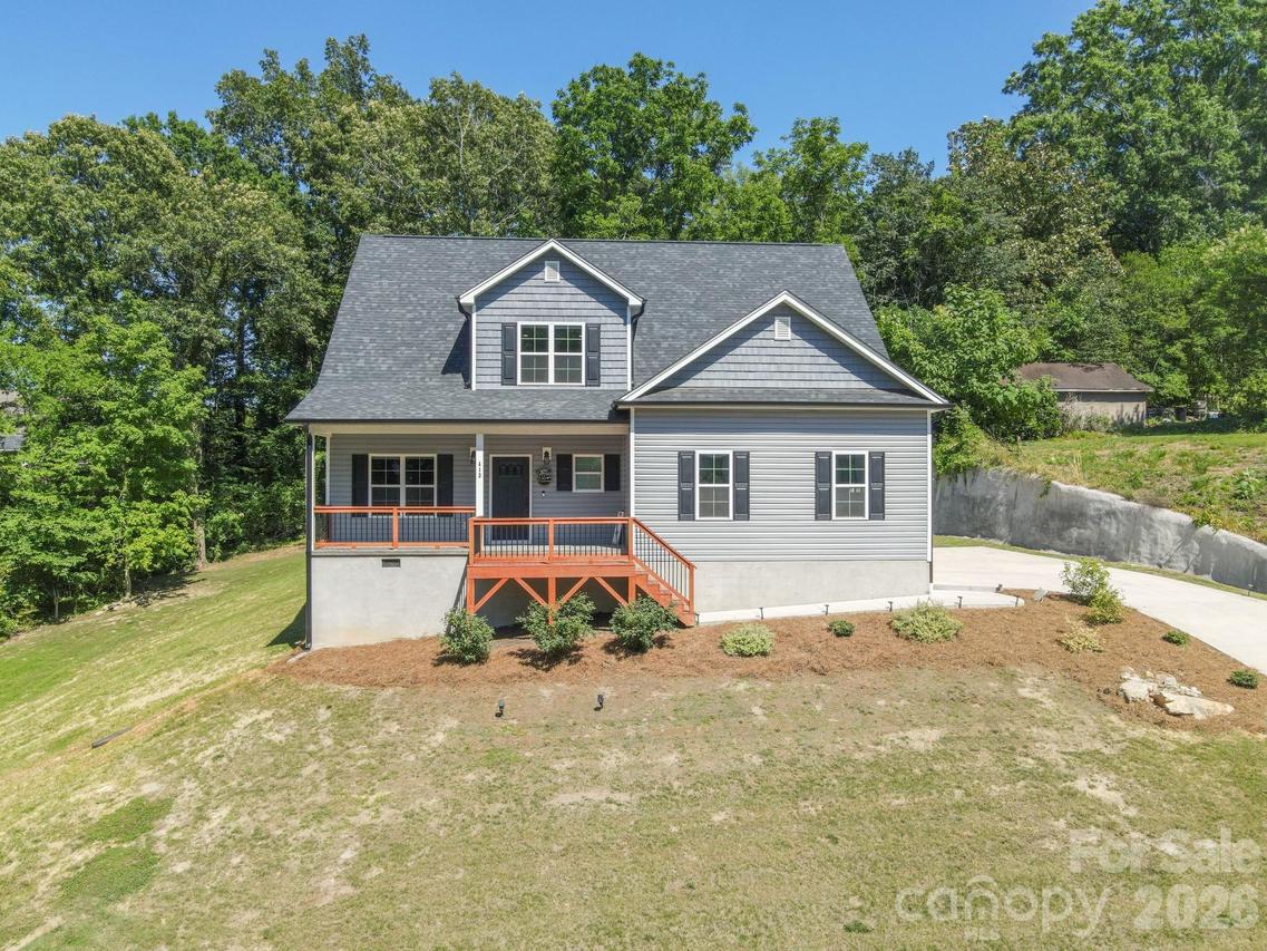 413 Lakewood Dr., Lexington, NC 27292