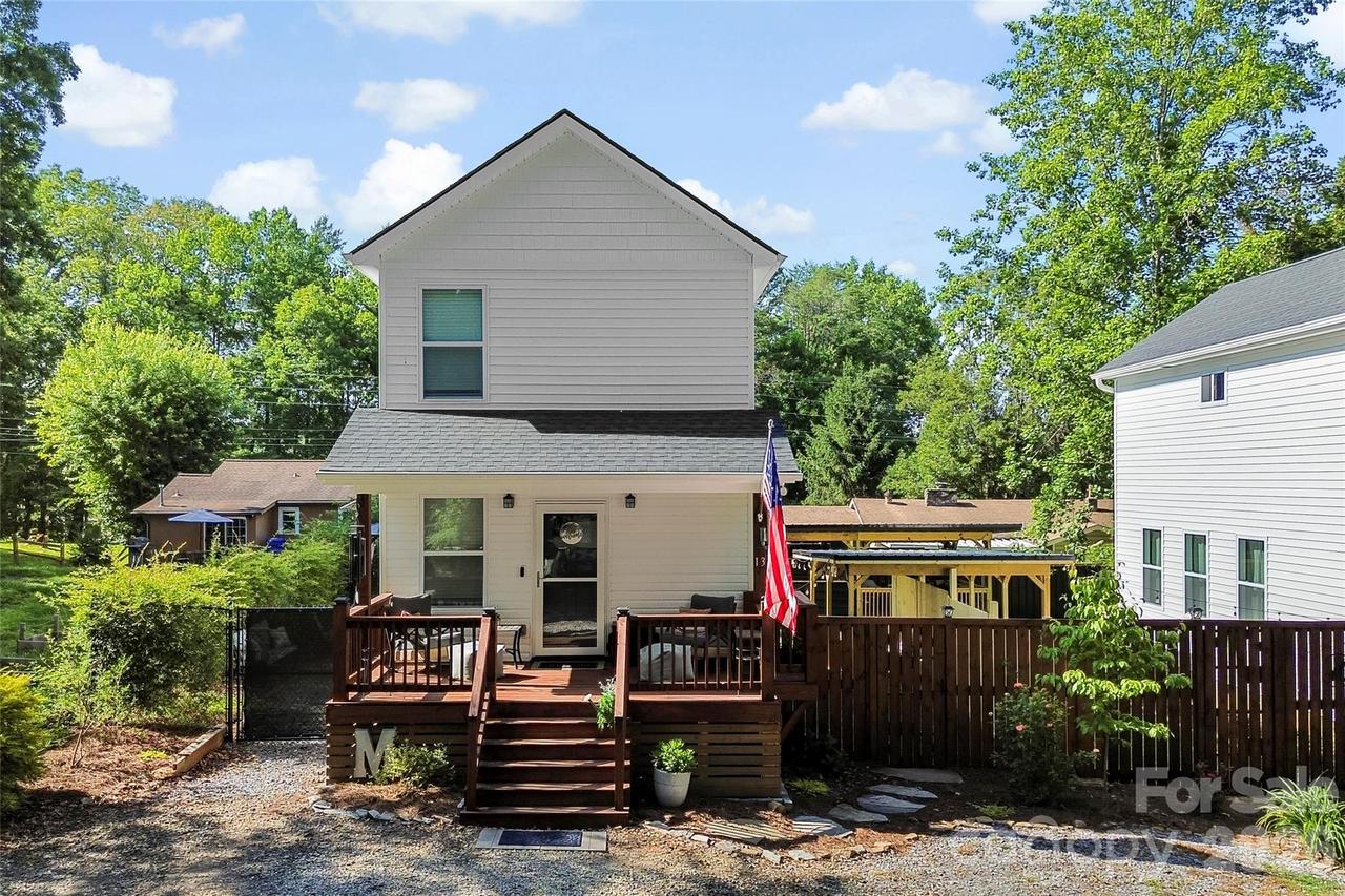 13 Trade St., Arden, NC 28704