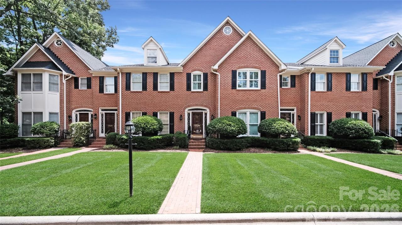 3524 Kylemore Ct., Charlotte, NC 28210
