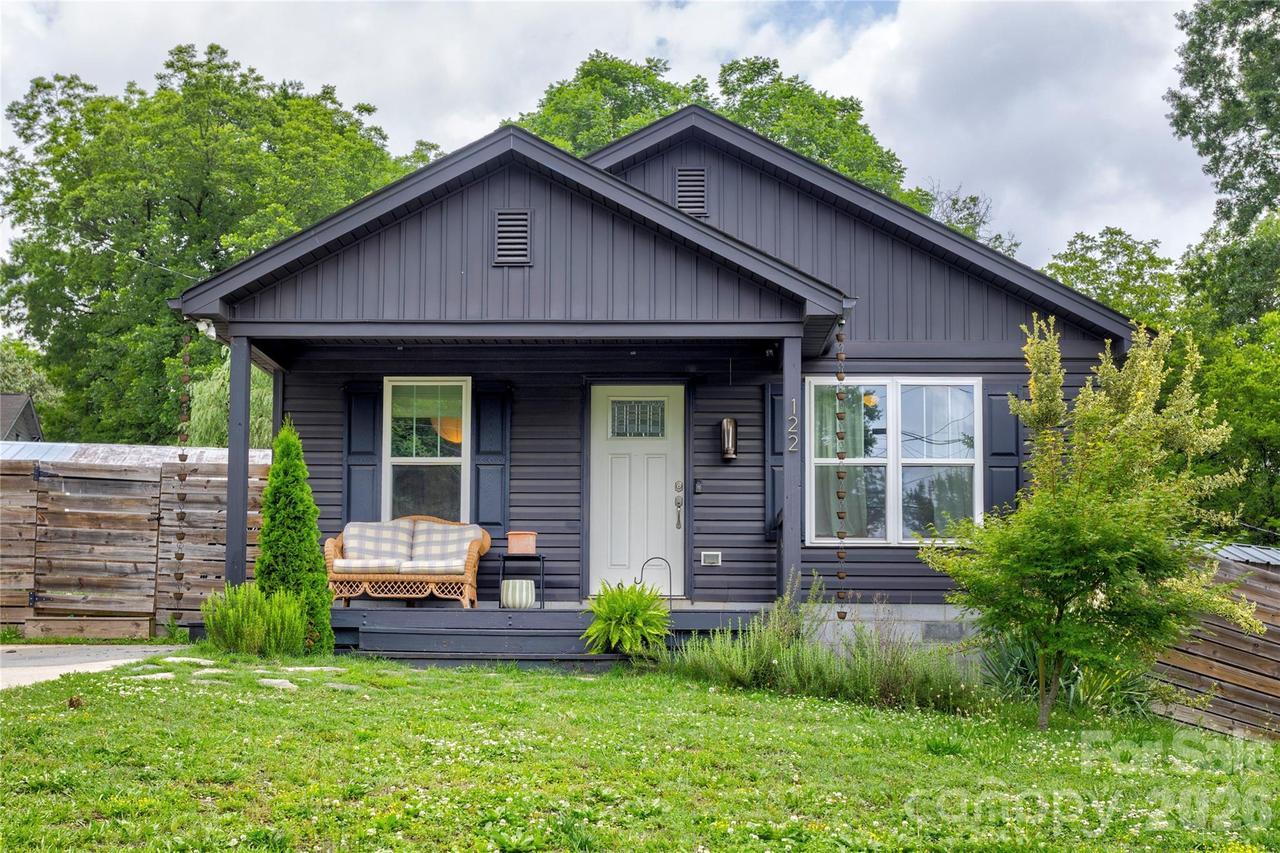 122 Crowell Dr., Concord, NC 28025