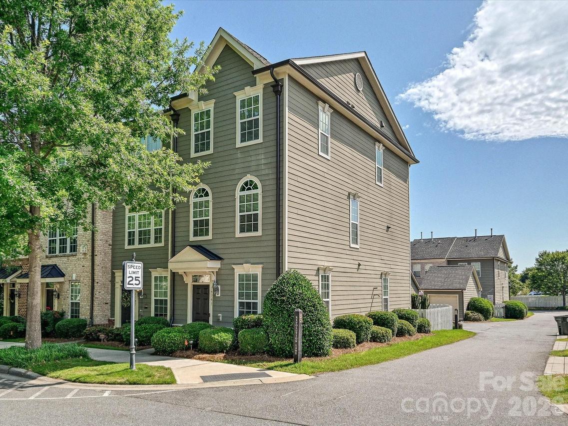 19791 Playwrights Way, Cornelius, NC 28031