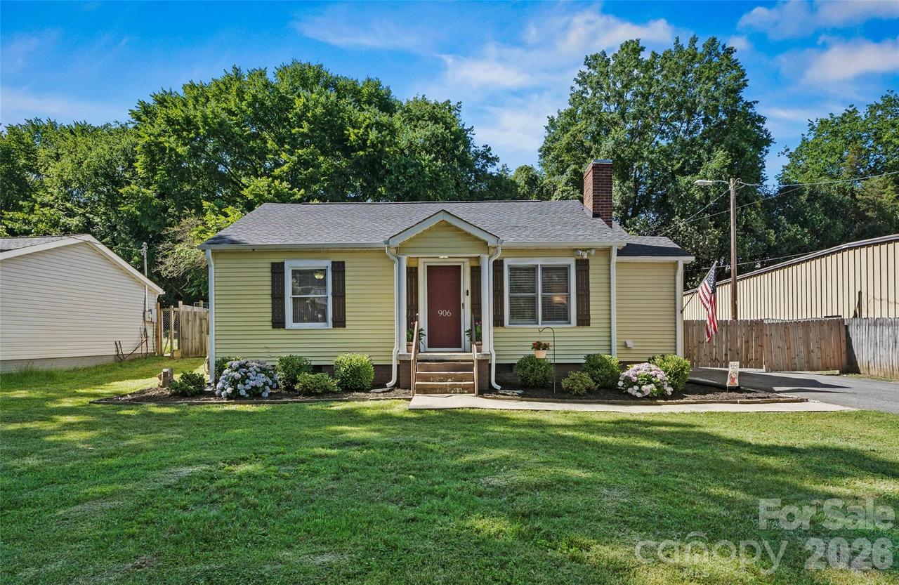 906 Oregon Ave., Kannapolis, NC 28083