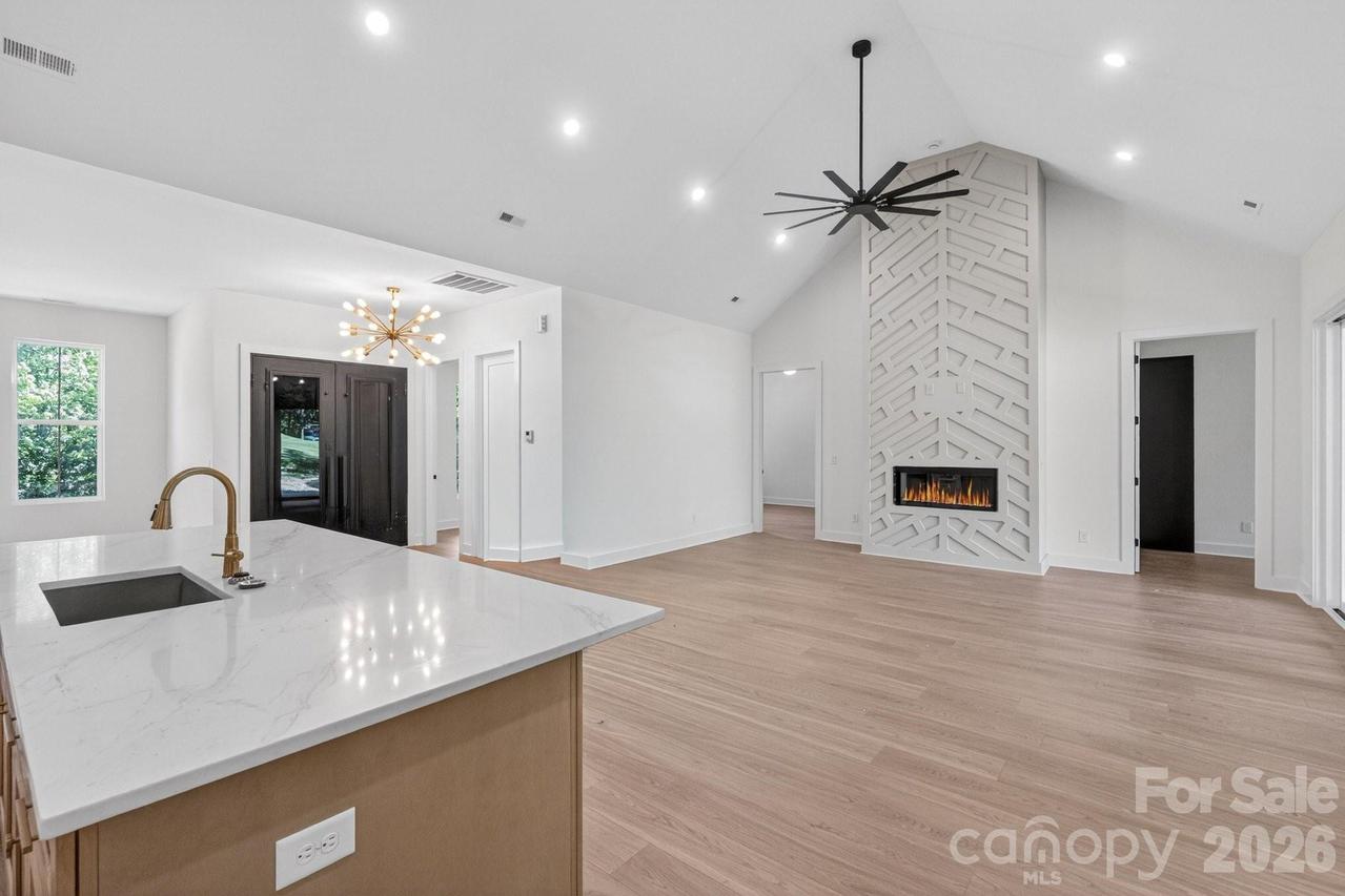 276 Broken Arrow Dr. #25, Statesville, NC 28677