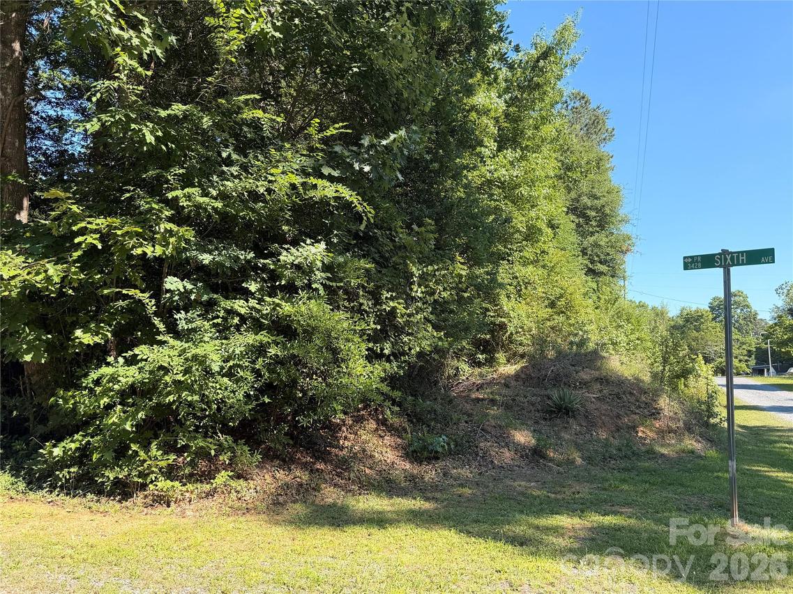 00 Sixth Ave. #850, New London, NC 28127
