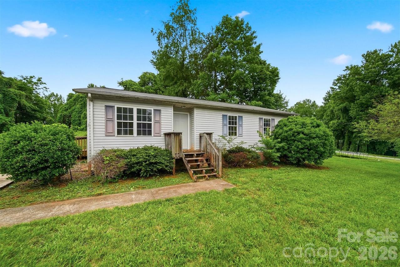 2130 Haven Cir., Lenoir, NC 28645