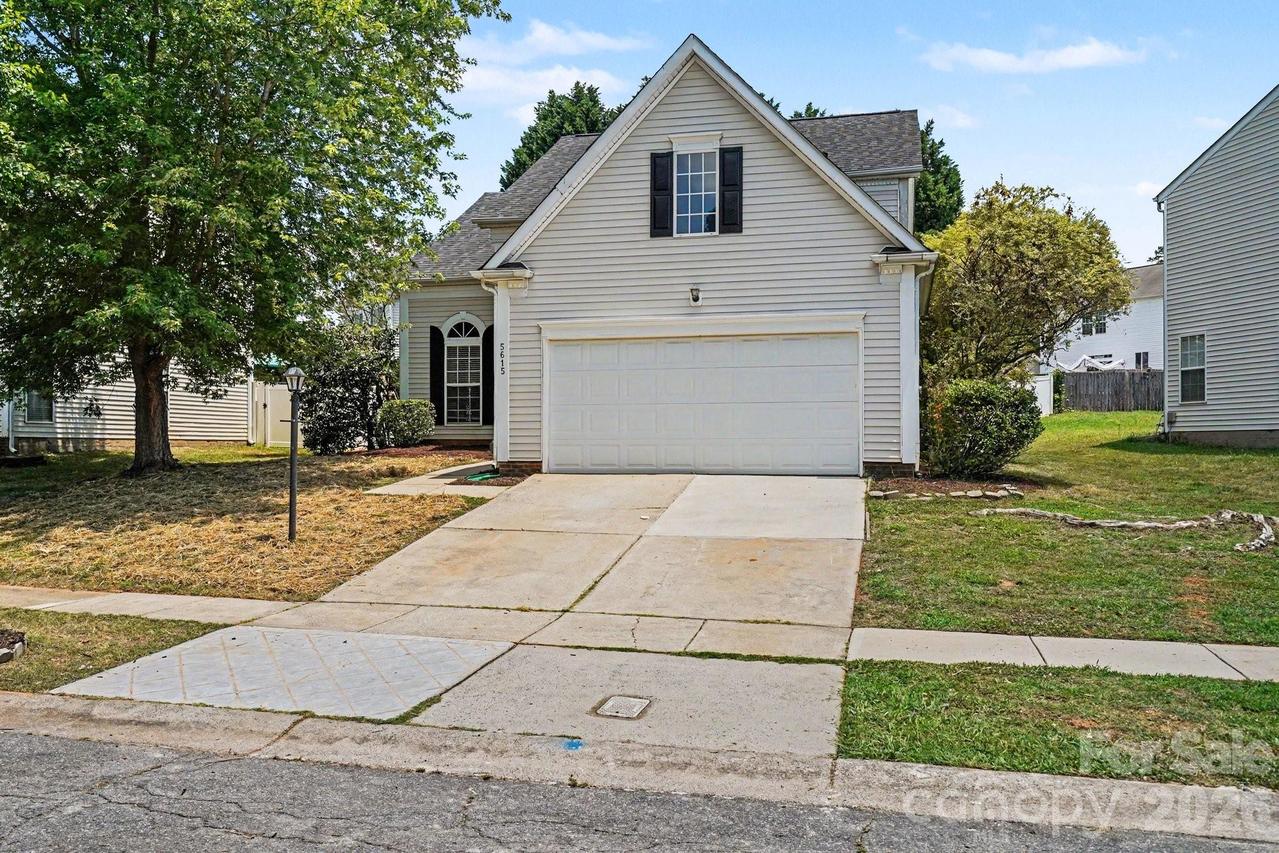 5615 Waverly Lynn Ln., Charlotte, NC 28269