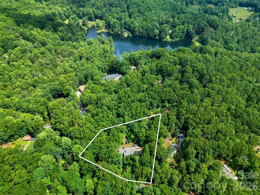 144 Lakeland Dr., Pisgah Forest, NC 28768