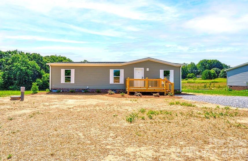 106 Advent Dr., Grover, NC 28073