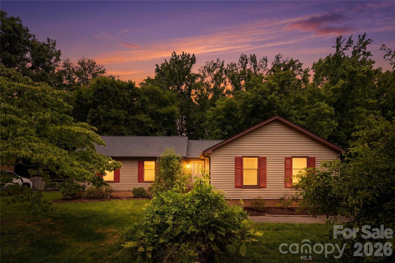 7225 Leesburg Rd., Charlotte, NC 28215