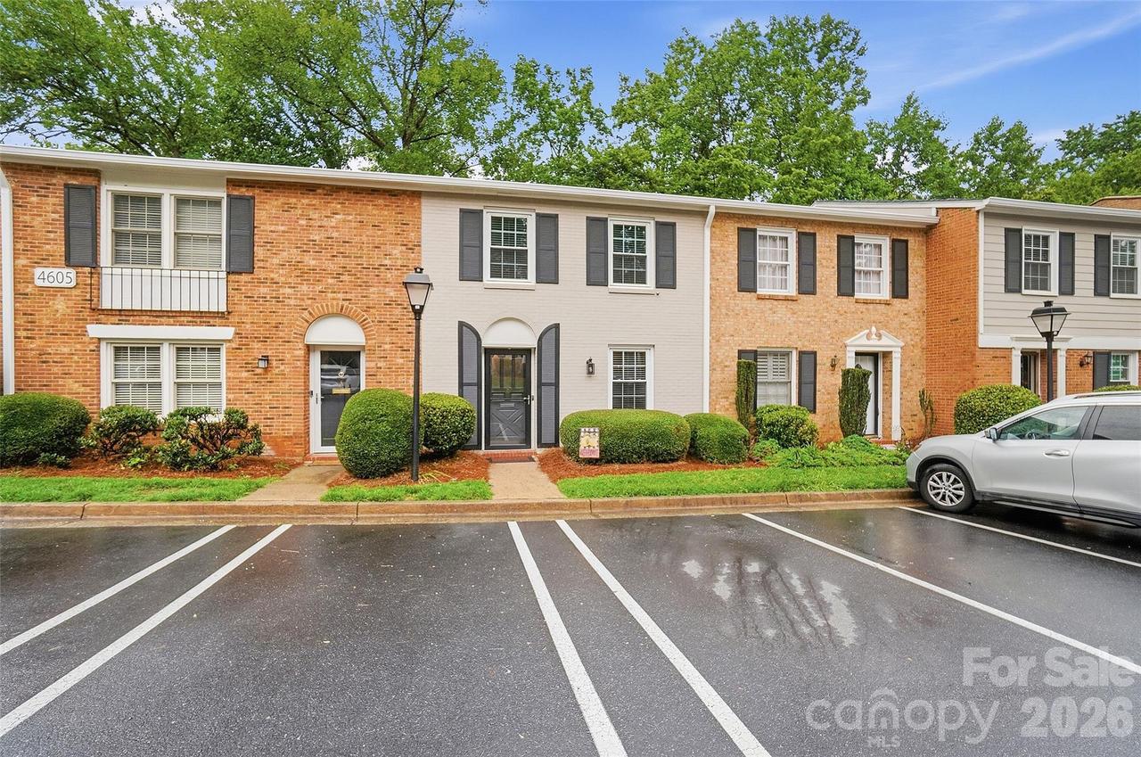 4605 Hedgemore Dr. #B, Charlotte, NC 28209