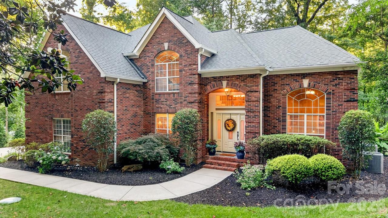 134 Waterford Dr., Mooresville, NC 28117