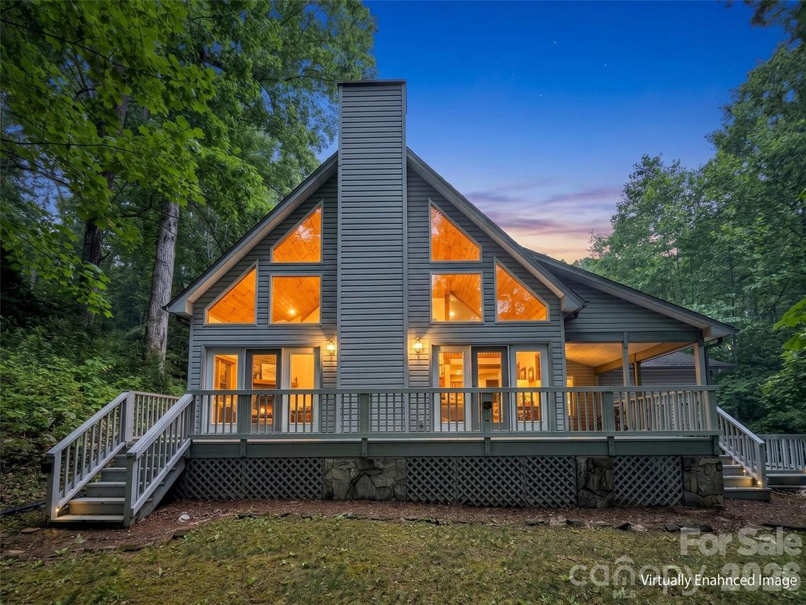 33 Buttercup Pl., Maggie Valley, NC 28751